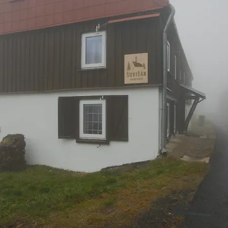 Horska Bouda Subisak Holiday home *